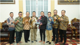 *Listrik untuk Rakyat, PLN UIP JBTB dan Pemkab Sumenep Perkuat Sinergi Dukung Transisi Energi dan Penerapan ESG di Madur