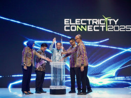 Listrik untuk rakyat, PLN Perluas Kolaborasi Perkuat Ketahanan Energi di Ajang Electricity Connect 2025