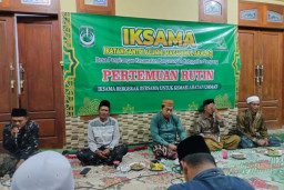 ‎IKSAMA Gelar Majelis Rutin di Pangarengan, Pengasuh Tekankan Adab dan Identitas Santri
