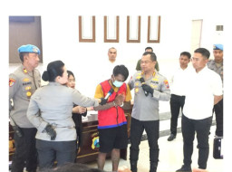Polrestabes Surabaya Gelar  konferensi Pers  Tetapkan 1 Tersangka Tewasnya Pengunjung Klub Ibiza.