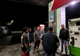 Polres Lamongan Turun di Lapangan Cek Langsung Dugaan Pertalite Tercampur Air