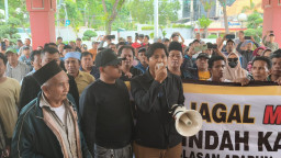 Paguyuban Jagal dan Pedagang Daging Sapi se-Kota Surabaya Gelar Aksi Unjuk Rasa Tolak Pemindahan Rumah Potong Hewan