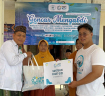 GENCAR YBM PLN UIP JBTB Gelar Pengabdian Masyarakat di Ngepung Kedamean Gresik dengan Ragam Layanan Sosial