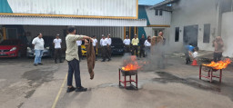 Satpam Haleyora Powerindo Gelar Refreshment Simulasi Pemadaman APAR dan APAT di PLN UIP JBTB