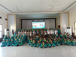 Tanamkan Nilai Anti Bullying Sejak Dini, Satbinmas Polres Nganjuk Terima Kunjungan SD IT Khatidjah