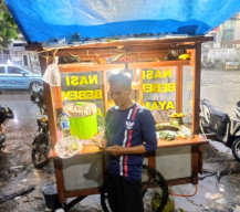 Nasi Bebek Telah di Buka Kembali di Jalan Kayon Surabaya.