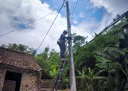 PLN Icon Plus Perkuat Keandalan Layanan melalui Care For Asset di Kabupaten Magetan