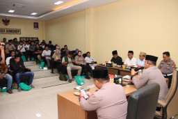 Momentum Ramadhan, Kapolres Sumenep Bangun Kolaborasi dengan Media