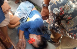 Pria Diringkus Warga Usai Terbukti Coba Bobol Rumah Kosong di Surabaya