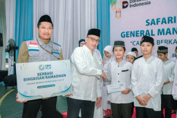 Safari Ramadhan Penuh Kepedulian, PLN UPP JBTB 2 bersama YBM PLN Berbagi Bingkisan kepada Anak Yatim