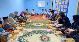 ‎PWI Sampang Buka Puasa Bersama Anak Yatim ‎