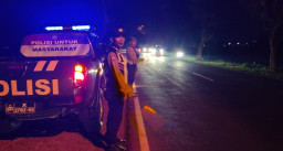 ‎Polsek Jrengik Intensifkan Patroli Blue Light di Tiga Titik Rawan, Antisipasi 3C dan Balap Liar