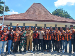 Polemik Sukomanunggal Memanas, Disorot Penertiban Tebang Pilih hingga Berujung Mediasi Kondusif