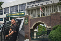 Kinerja Kejari Tanjung Perak Disorot, AMI Laporkan Mandeknya Kasus Dana Reses ke Kejagung