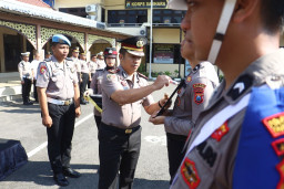 Komitmen Nyata Lewat PTDH, Polres Tanjung Perak Perkuat Pengawasan Internal