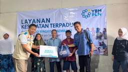 Layanan Kesehatan Terpadu di Mojokerto, YBM PLN UIP JBTB salurkan Pemeriksaan Gratis dan Sembako