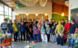 Reuni Alumni SMPN 2 Sampang 1993: Mengenang Masa Sekolah, Menebar Kepedulian untuk Anak Yatim