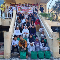 Peringati HUT, Gabungan 12 Media Online Santuni Anak Yatim dan Teguhkan Komitmen Pers Profesional