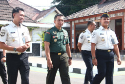 Kepala Pengadilan Militer V-22 Jayapura Laksanakan Wasmat di Lapas Kelas I Madiun untuk Pastikan Kepastian Hukum