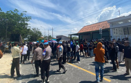 Demo PT Garam Memanas, Polisi Berhasil Buka Jalan Dialog dengan AMPAS