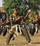 Rutinitas Latihan Fisik dan Kemampuan Tempur Prajurit Yonif 500/Sikatan Terus Diasah