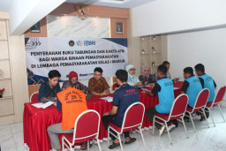Lapas Kelas I Madiun Serahkan Buku Tabungan dan ATM BRI kepada Warga Binaan, Dukung Pembinaan Kemandirian