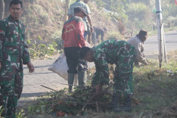 Bhakti Sosial dan Karya Bakti Yonif 500/Sikatan di Desa Tawangargo Libatkan 230 Personel