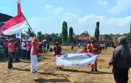 Warga Desa Sungegeneng Gelar Karnaval Meriah, Diikuti 10 RW dan Lembaga Pendidikan