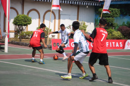 Bangun Sportivitas dan Kebersamaan Lewat Olahraga, Lapas I Madiun Pertandingkan Final Futsal Warga Binaan
