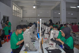 Sambut Hari Pelanggan Nasional, Cerita Perubahan dari Berbagai Daerah, Program TJSL PLN Hadirkan Manfaat bagi Masyarakat