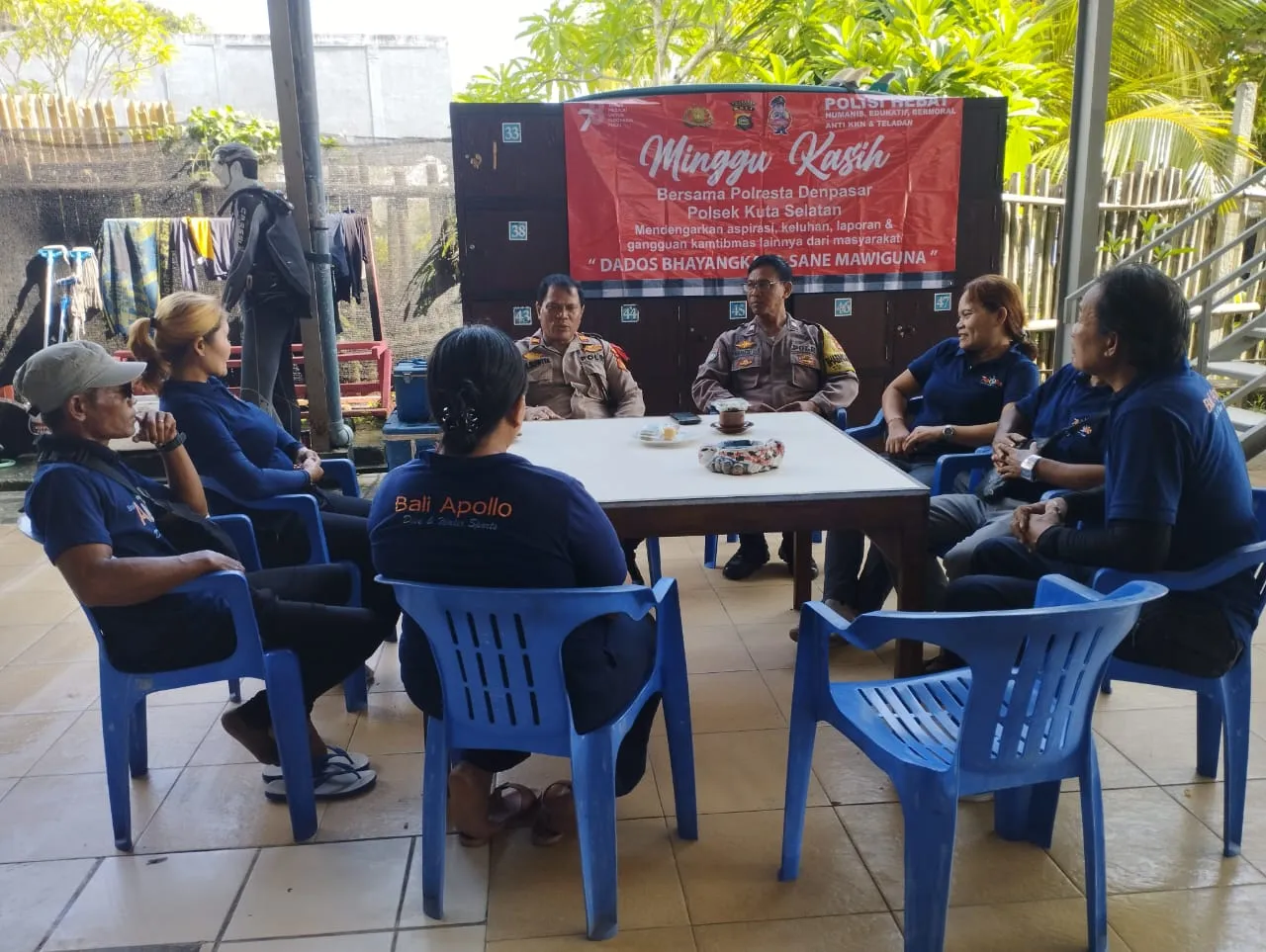 Polsek Kuta Selatan Gelar Minggu Kasih di Water Sport Apollo Pasca Pungut Suara Pemilu 2024