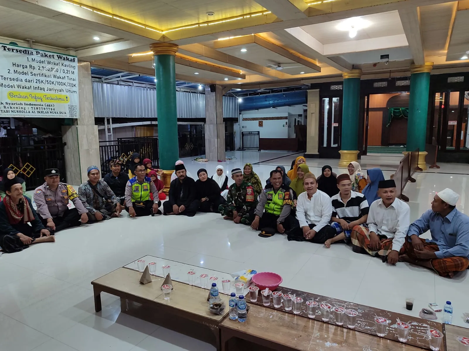 Polsek Kuta Selatan Gelar Patroli Subuh Gabungan dan Berbagi Sahur dengan Masyarakat