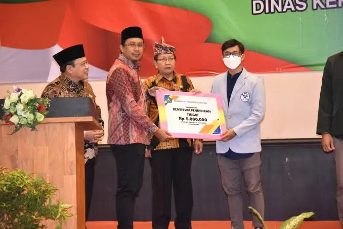 Pemkab Sidoarjo Kembali Buka Pendaftaran Beasiswa Pendidikan Tinggi dan Keagamaan Kuota 2.000 Penerima