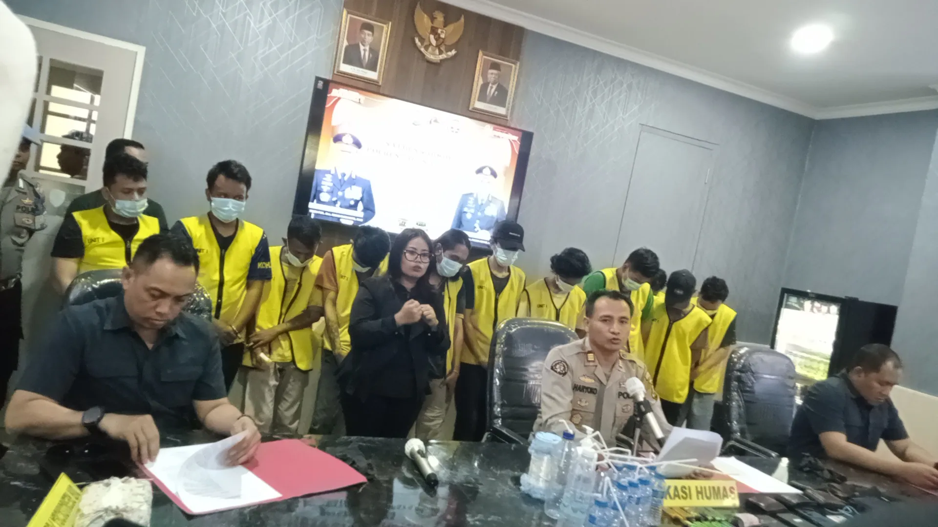 11 Tersangka Penyalahgunaan Narkoba Diamankan Polrestabes Surabaya Bersama Polda Jatim