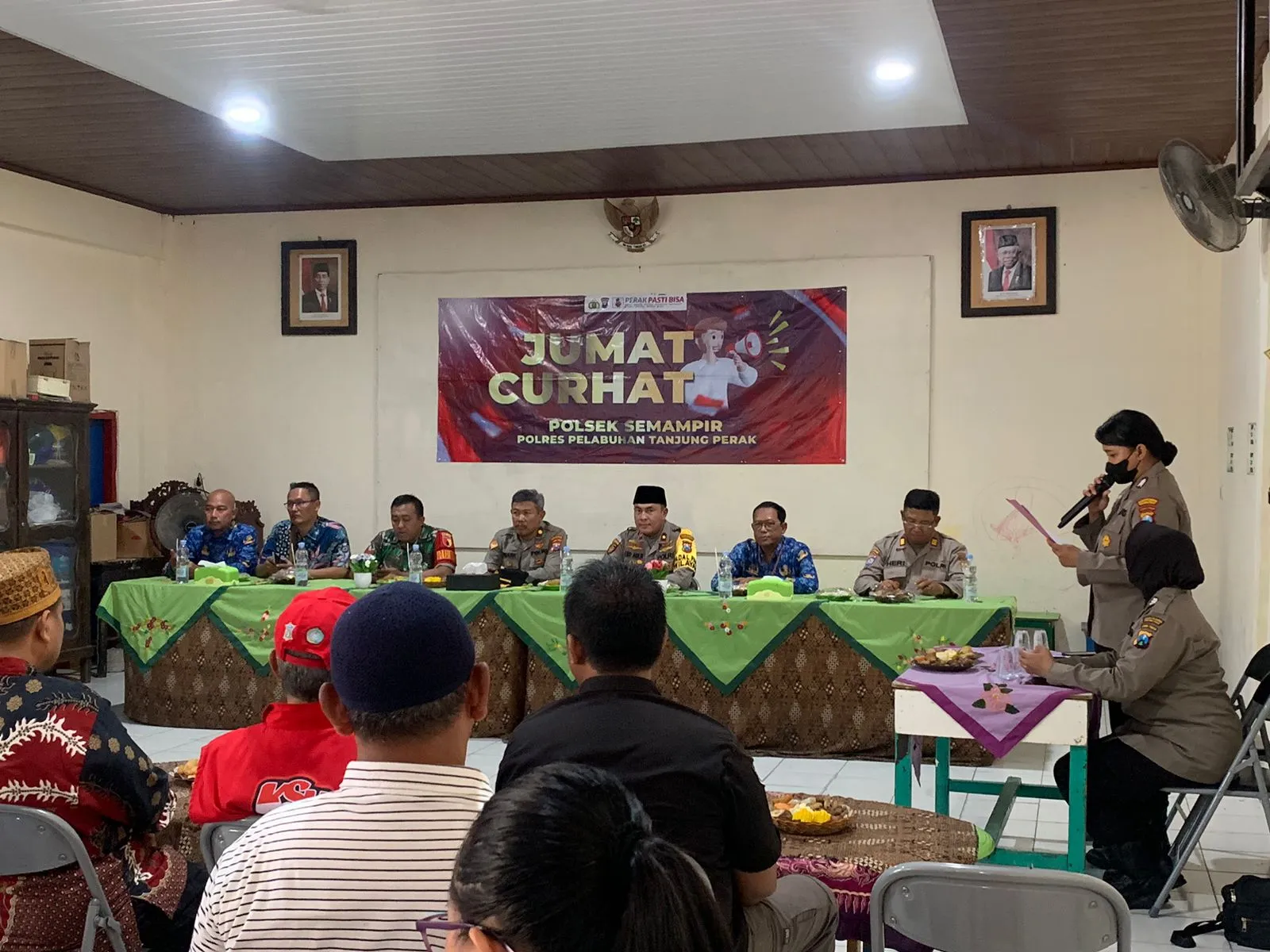 Jumat Curhat Polres Pelabuhan Tanjung Perak Ajak Warga Peduli Sesama