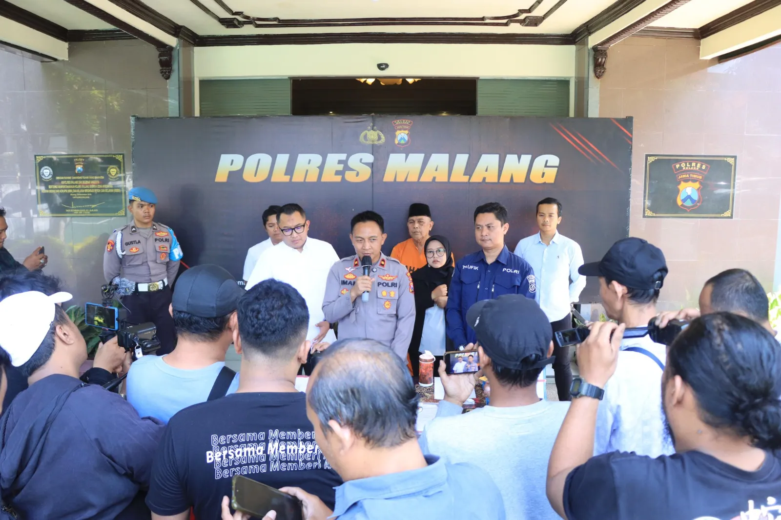 Polisi Amankan Mantan Kades di Malang, Diduga Terlibat Korupsi Alokasi Dana Desa