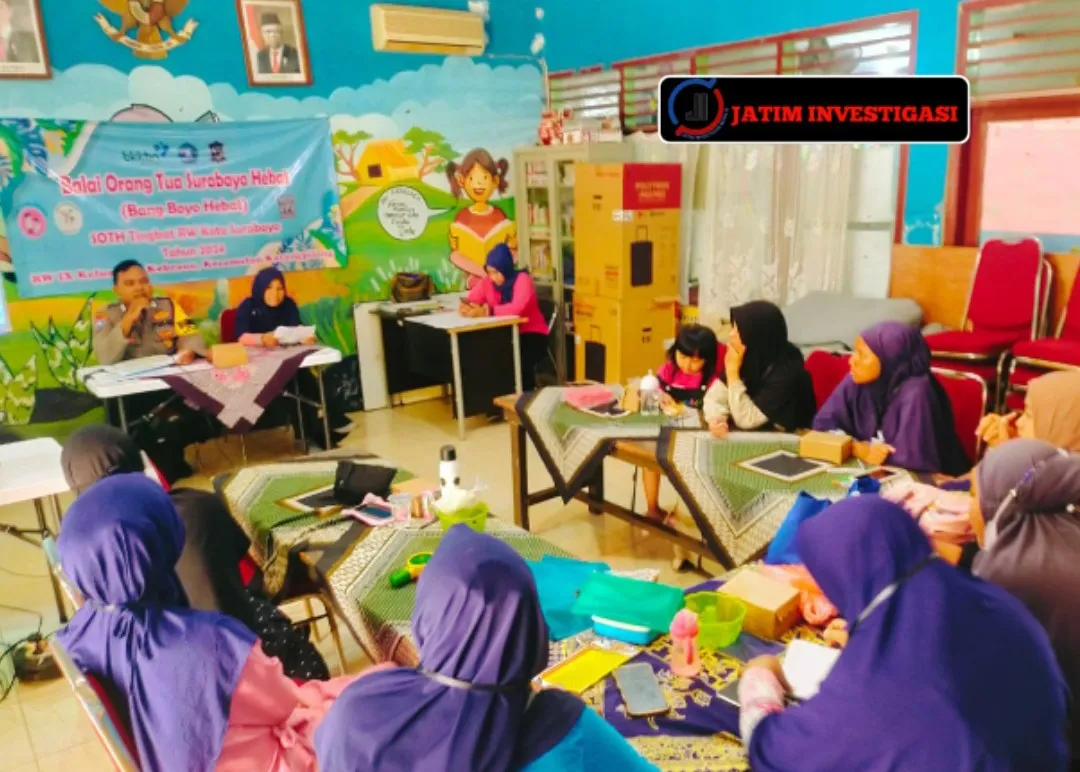 Dukung Pengentasan Kasus Anak Stunting, Bhabinkamtibmas Kebraon Polsek Karangpilang Hadiri Giat Sekolah Orang Tua Hebat