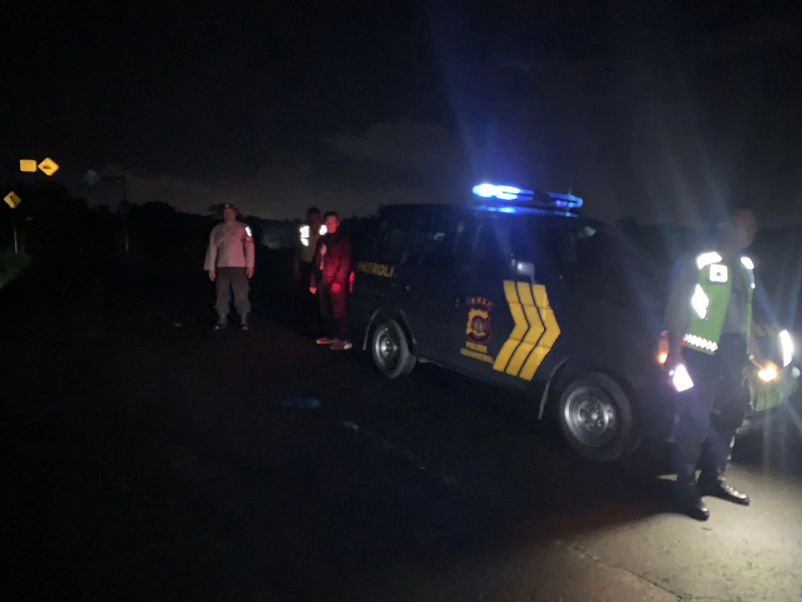 Samapta Polsek Kuta Utara BLue Light Patrol Beri Rasa Aman Lapas Kerobokan