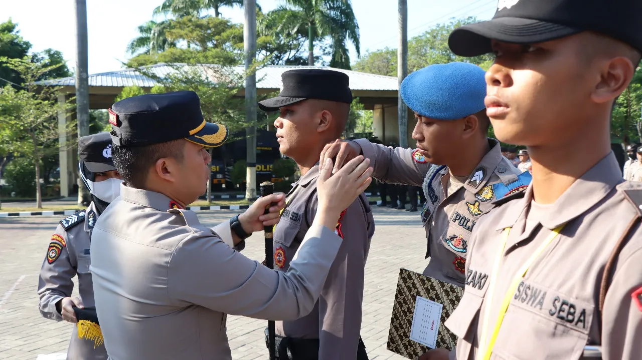 Kapolres Nganjuk Pimpin Upacara Kenaikan Pangkat Pengabdian dan Membuka  Latja Siswa Diktuk BA Gelombang I T.A. 2024