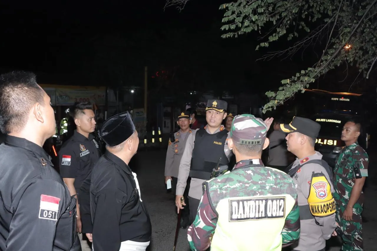 Polres Lamongan Bersama TNI dan Pemkab Lakukan Pengamanan Pengesahan Warga Baru Perguruan Silat