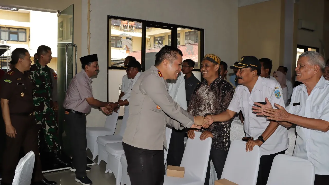 Gelar Silaturahmin dengan Kades Se-Kabupaten Nganjuk, Kapolres Ajak Pelihara Kamtibmas