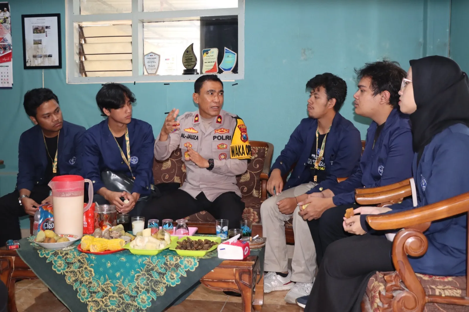 Kelompok KKN Mahasiswa IPB Apresiasi Polres Batu Atas Program Jumat Curhat Door to door