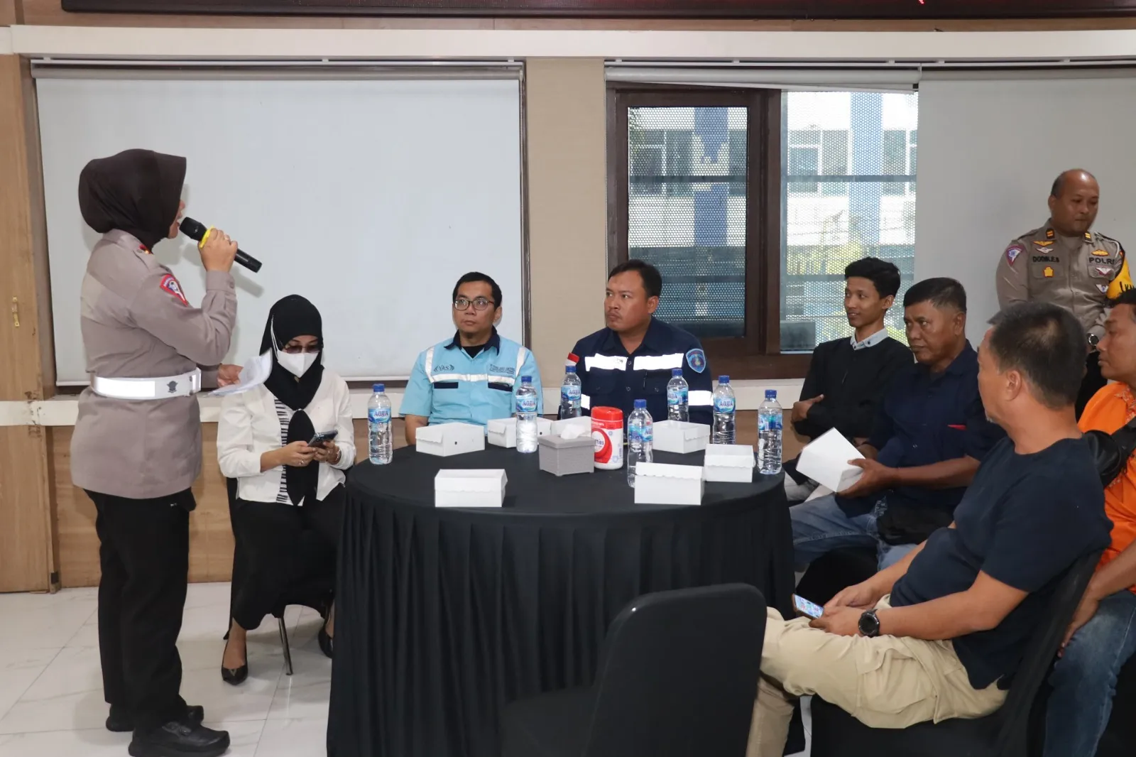 Tekan Angka Laka Lantas, Polres Pelabuhan Tanjung Perak Gelar FGD