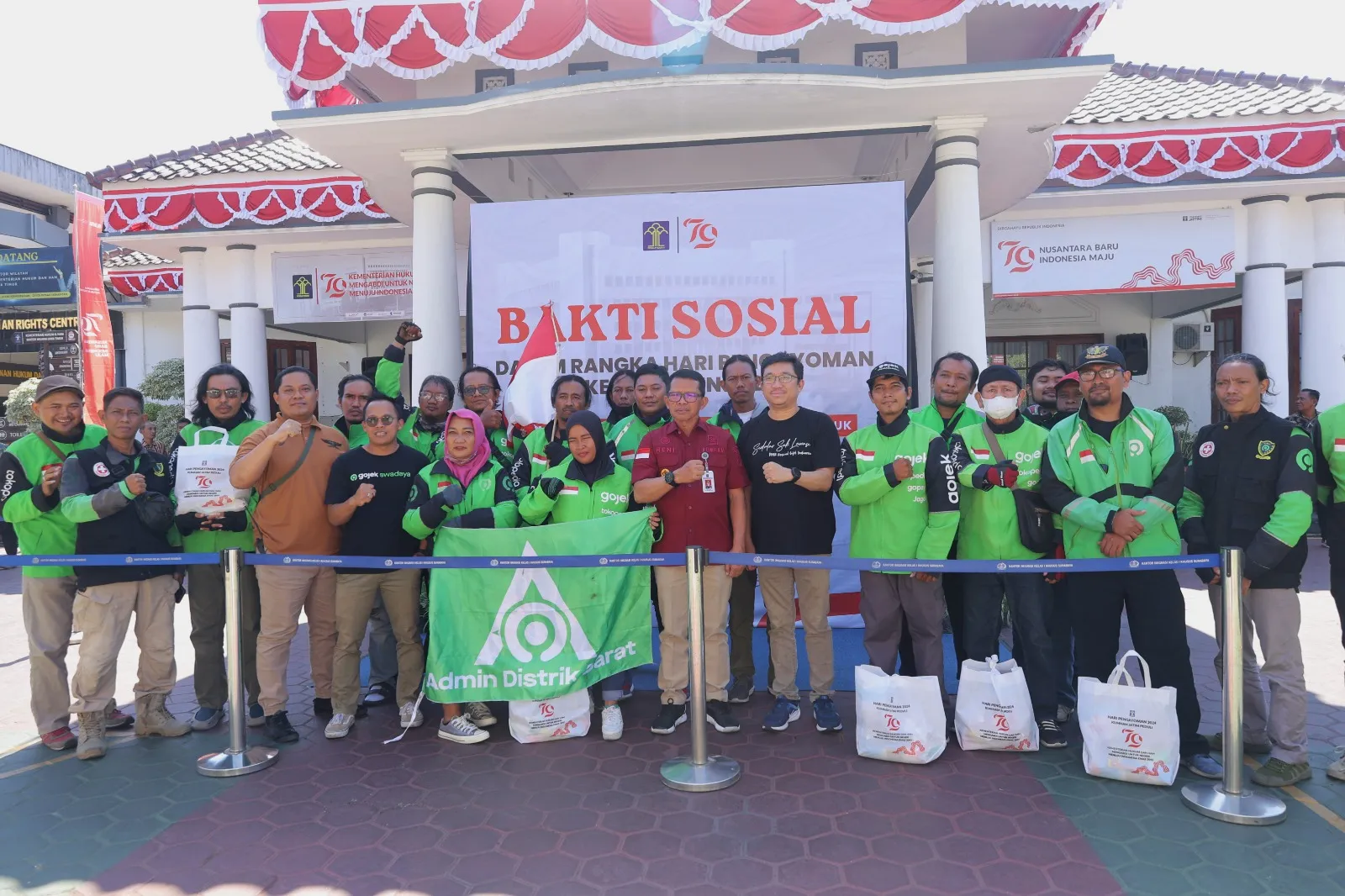 Kemenkumham Jatim Peduli dan Berbagi Peringati Hari Lahir