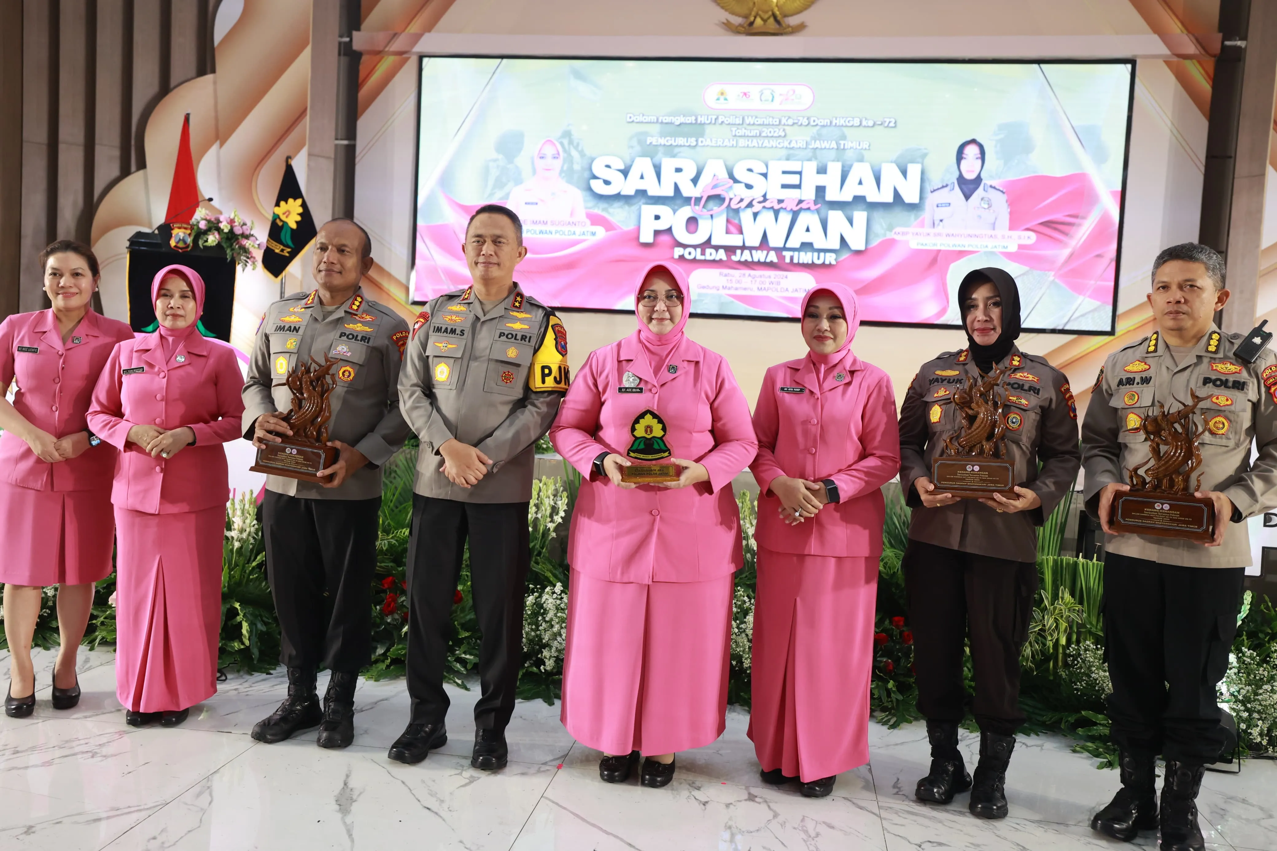Peringati HKGB ke-72 dan HUT Polwan ke-76, Polda Jatim Gelar Sarasehan