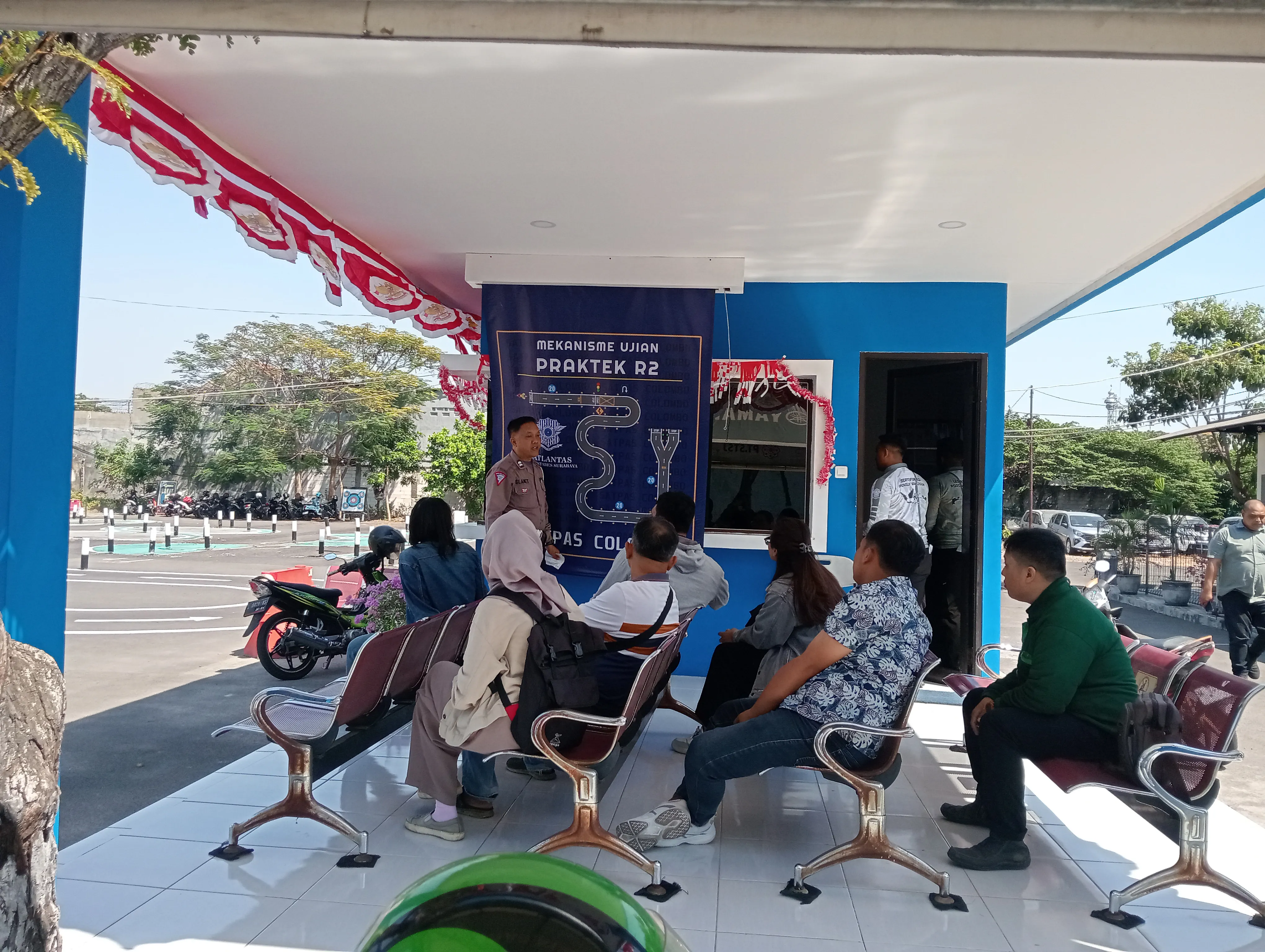 Mekanisme Ujian Praktek R2: Tips Lolos Ujian Sim C, Gak Perlu Calo!