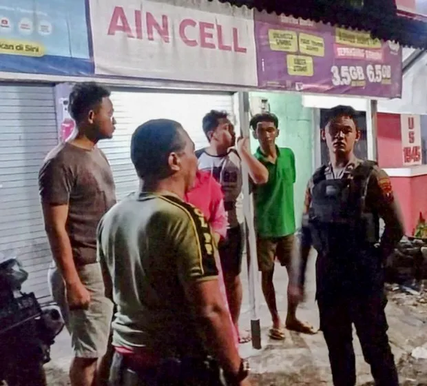 Polres Tanjung Perak Amankan Diduga Pelaku Pencurian dari Amukan Warga