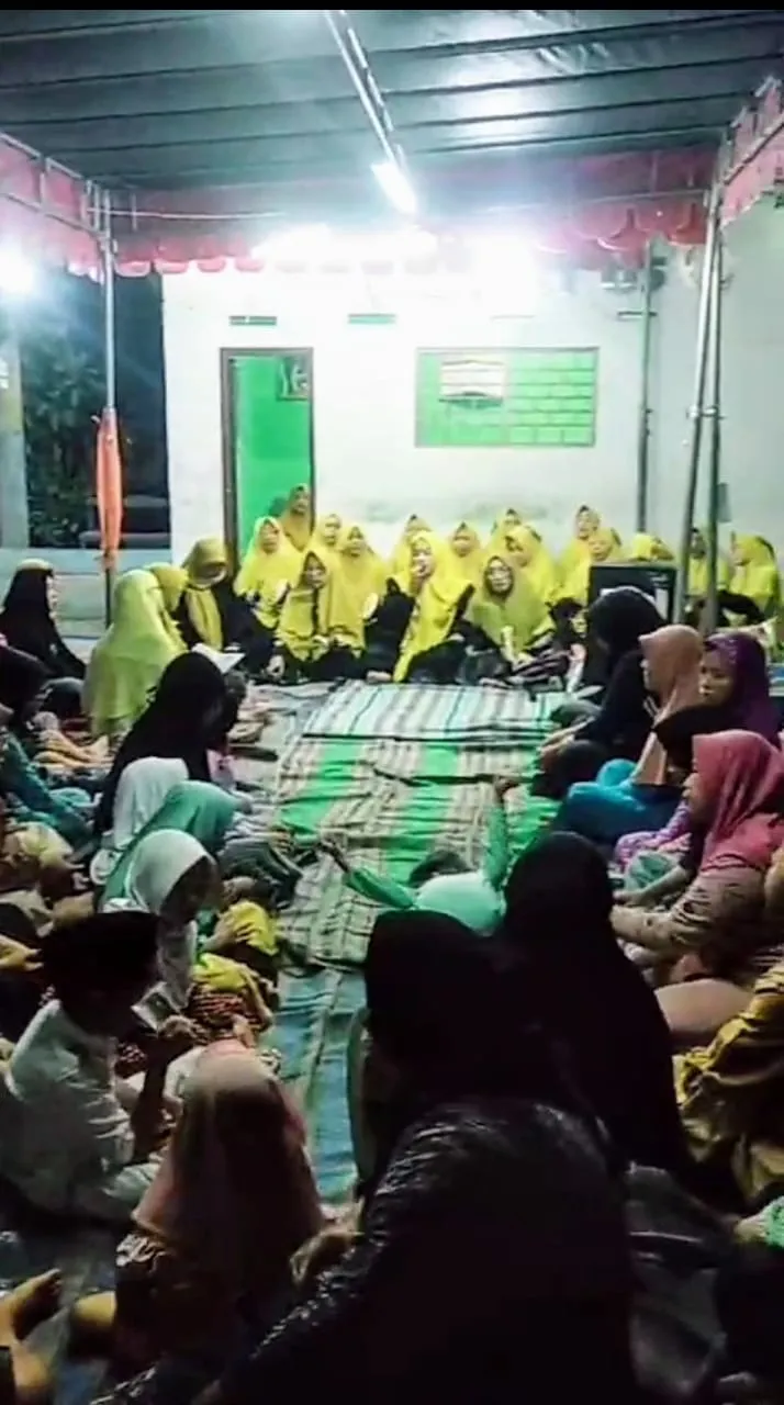 Warga RT 05, Sangat Antusias dalam Acara Maulid Nabi SAW 1446 Hijriyah Tahun 2024