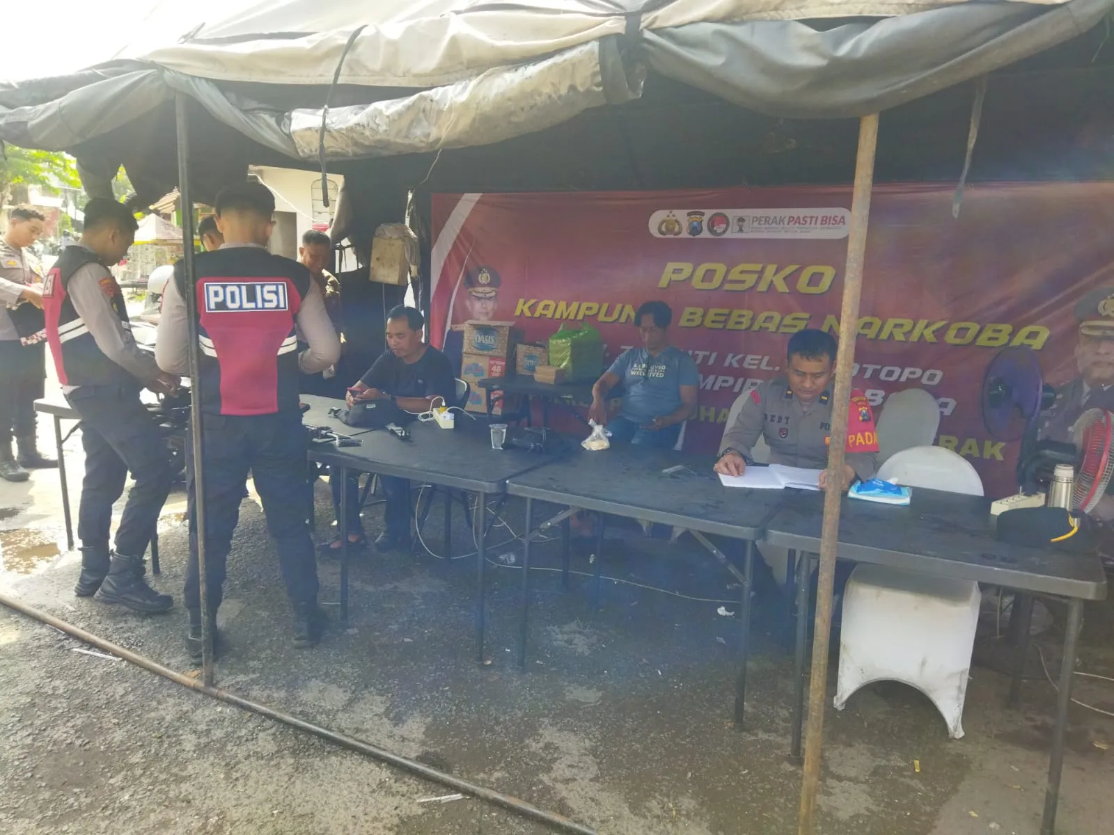 Polres Pelabuhan Tanjung Perak Bangun Posko Cegah Peredaran Narkoba di Jalan Kunti