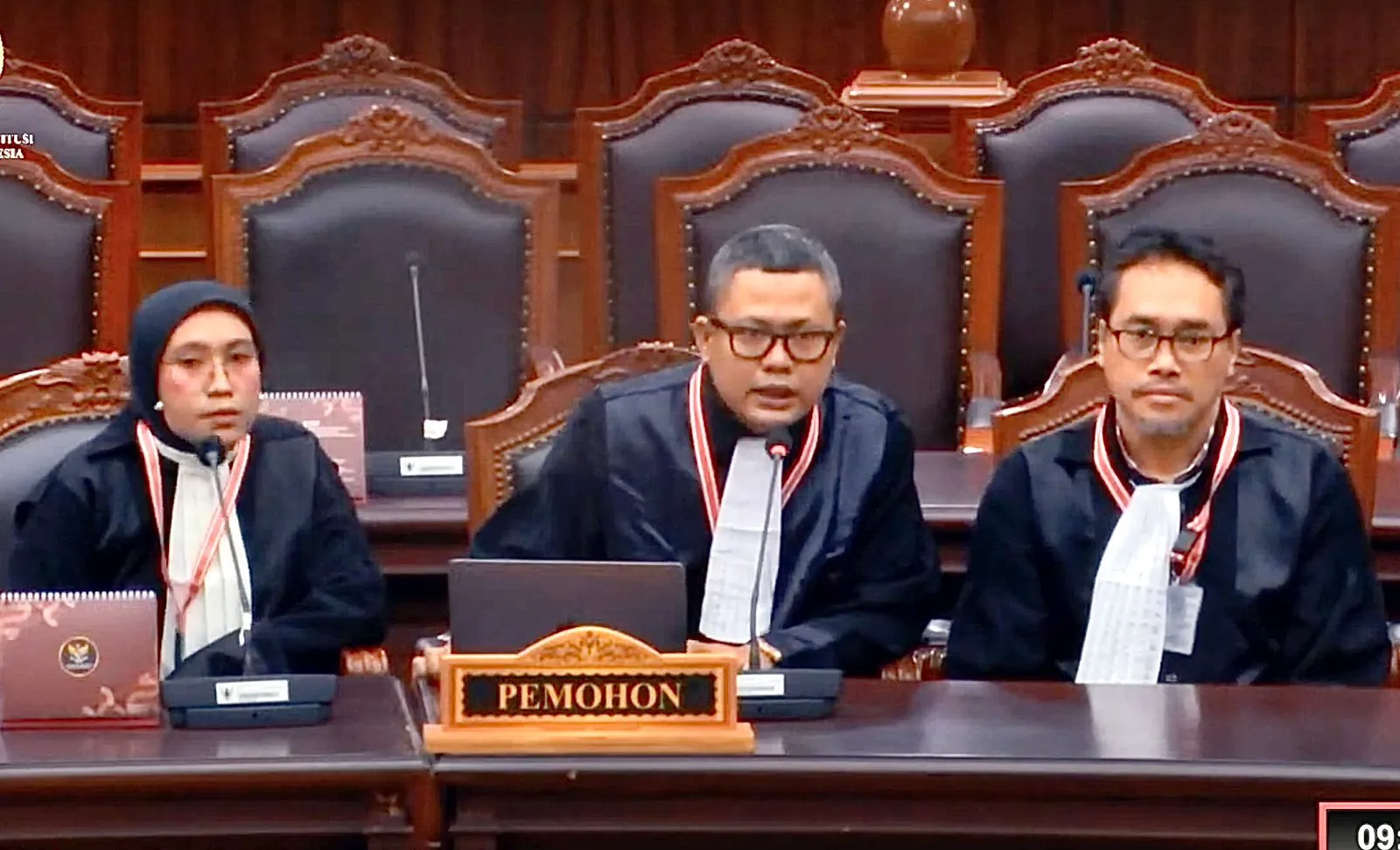 Ketidakpastian Hukum di Meja Mahkamah Konstitusi: Perdebatan Panas Pasal KUHAP yang Mengguncang!